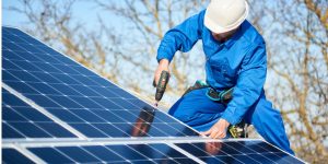 Installation Maintenance Panneaux Solaires Photovoltaïques à Montagnieu
